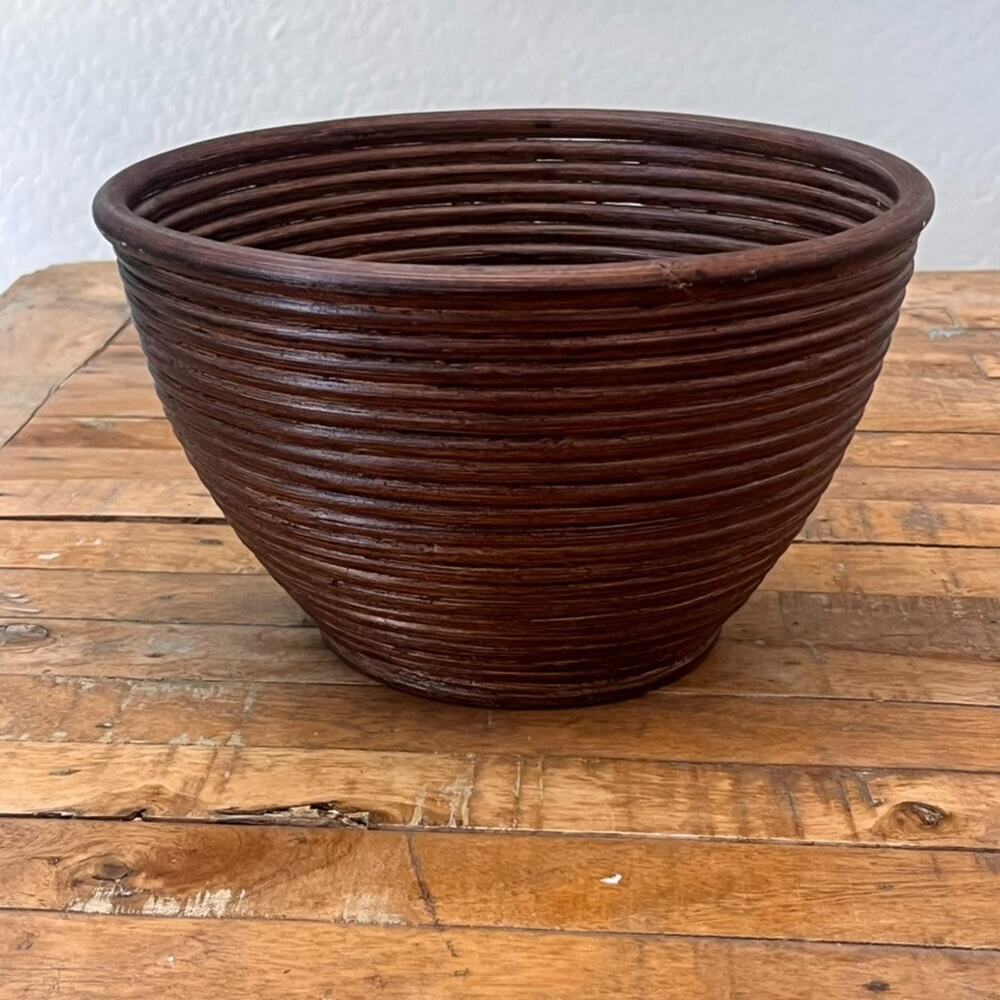 Vintage Mid-century Pencil Reed Coiled Basket 6.5" Tall
